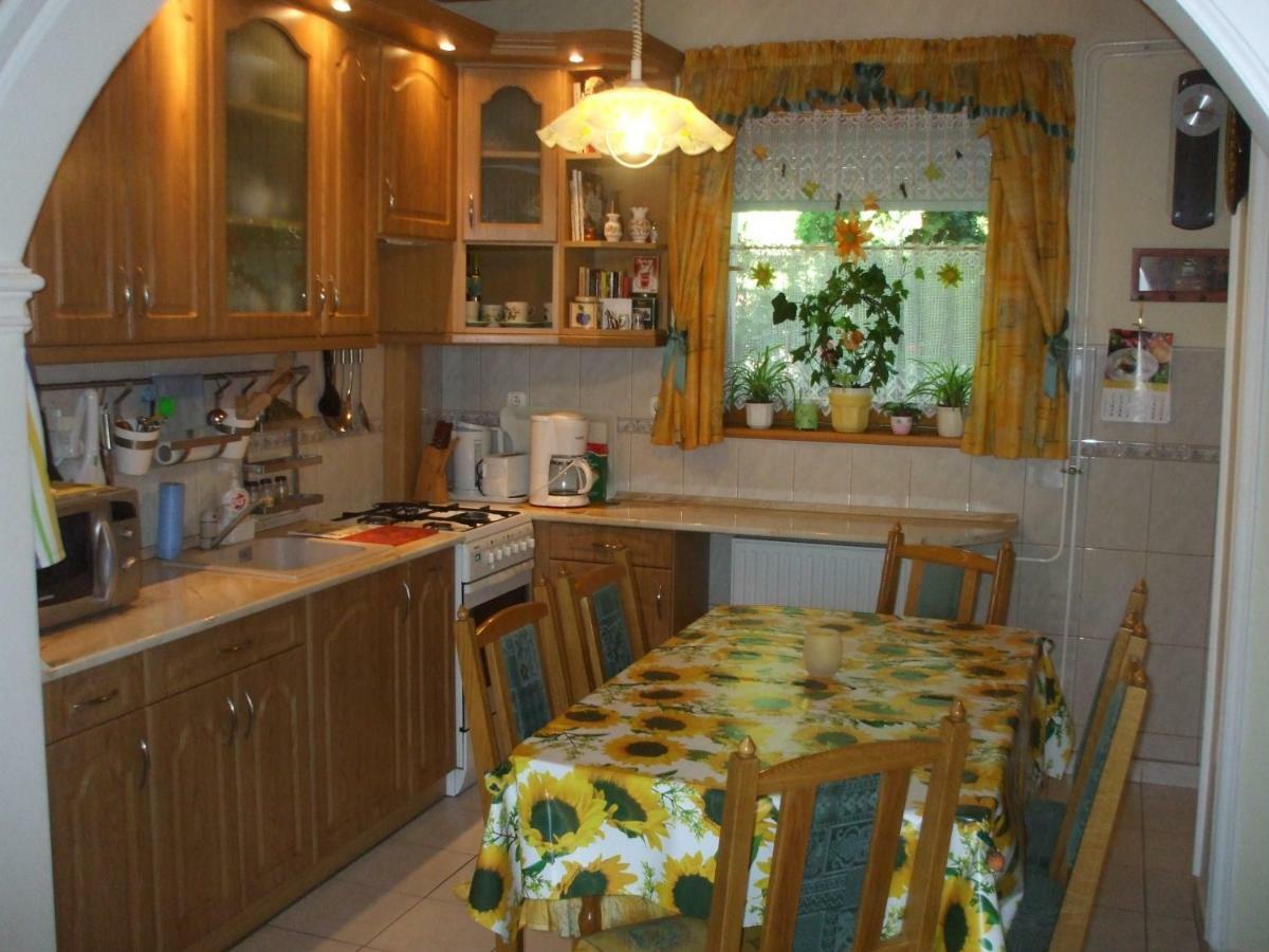 Magdi Apartman บาลาตอนฟือเรด ภายนอก รูปภาพ